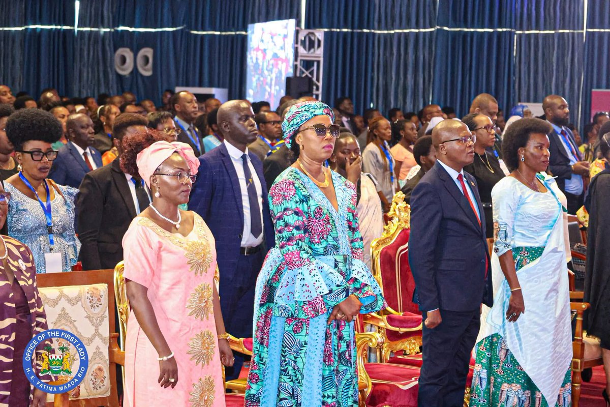 FirstLadyBio's tweet image. Today, we successfully concluded the 6th Edition of the High-Level Forum of Women Leaders in Burundi. 

As we bid farewell, I reiterate our message to every African girl: &apos;Successful Puberty, Reassuring Future&apos;. A girl who grows safely becomes a woman who grows boldly.

Let us…