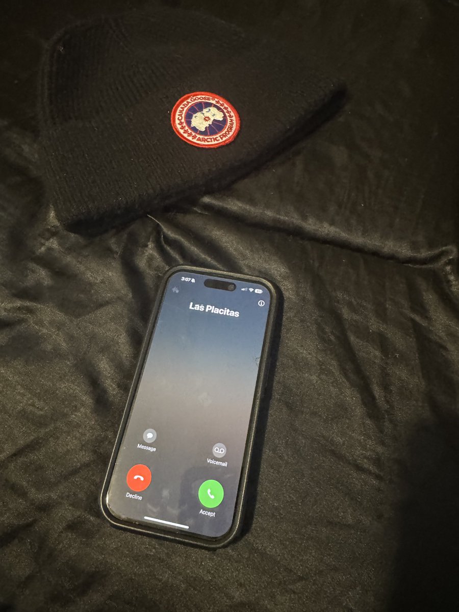 djv1suals's tweet image. I’ll Always Answer For You 😘