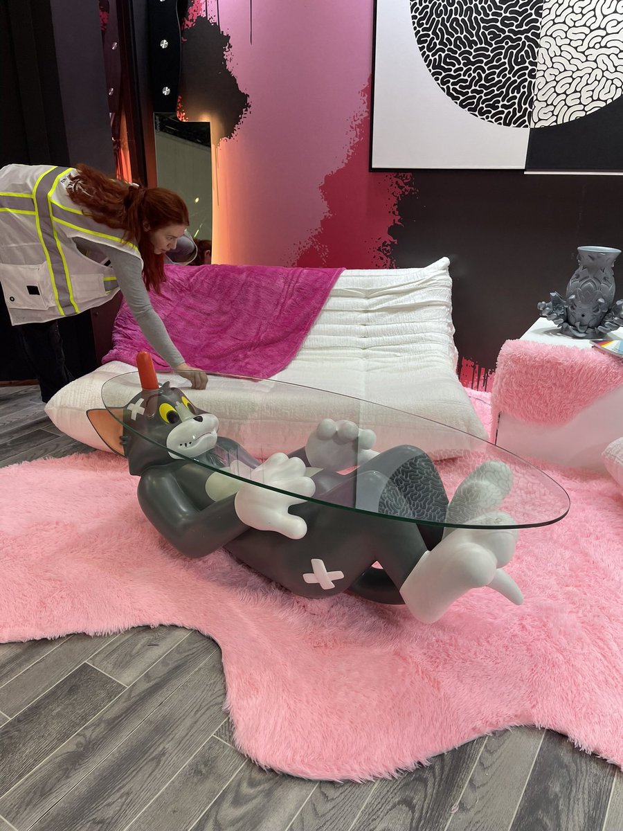 slumpykev's tweet image. Tom Table Installation for Plaqueboymax ComplexCon livestream booth: Las Vegas