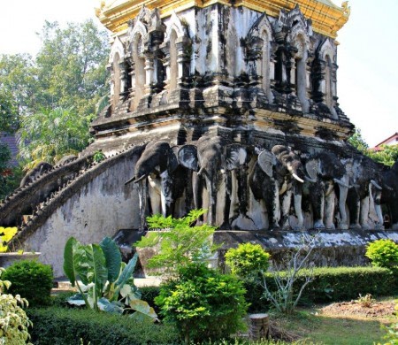 CompassandFork's tweet image. A First Time Visitor&apos;s Guide to the Best Temples of Thailand bit.ly/2tiASv4 #travel #thailand