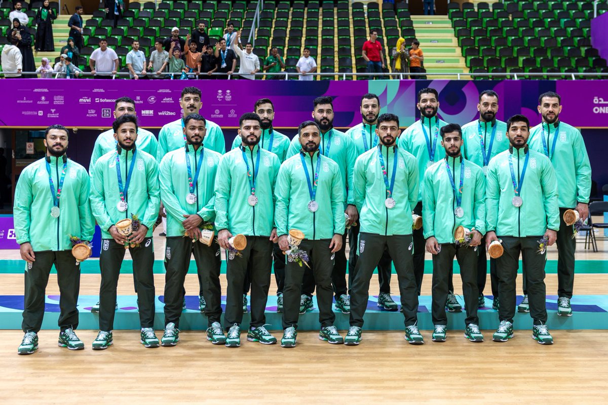 hasan_mt59's tweet photo. الحمدلله كان بالإمكان أفضل مما كان 🥈، شكراً للجميع على الدعم وبإذن الله القادم أفضل للأخضر  💚🇸🇦 
#فريق_السعودية #أخضر_اليد https://t.co/54tHSyqcpF