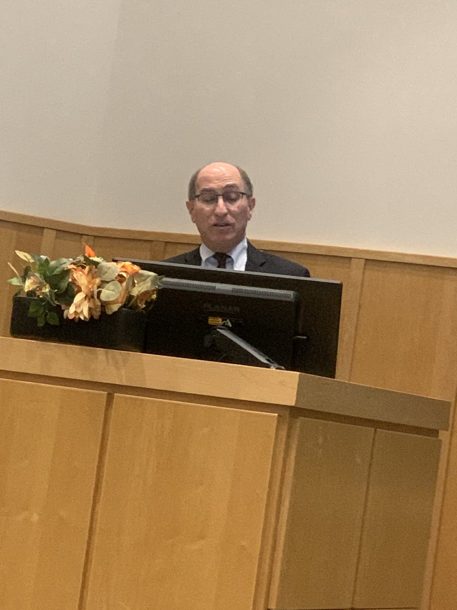 Bubu_Banini's tweet image. An honor to kick off the second annual Yale Obesity Symposium with keynote speaker Dr Lee M. Kaplan and our fantastic symposium faculty!! 🌸 @YaleMed #TOS @YaleDigestive