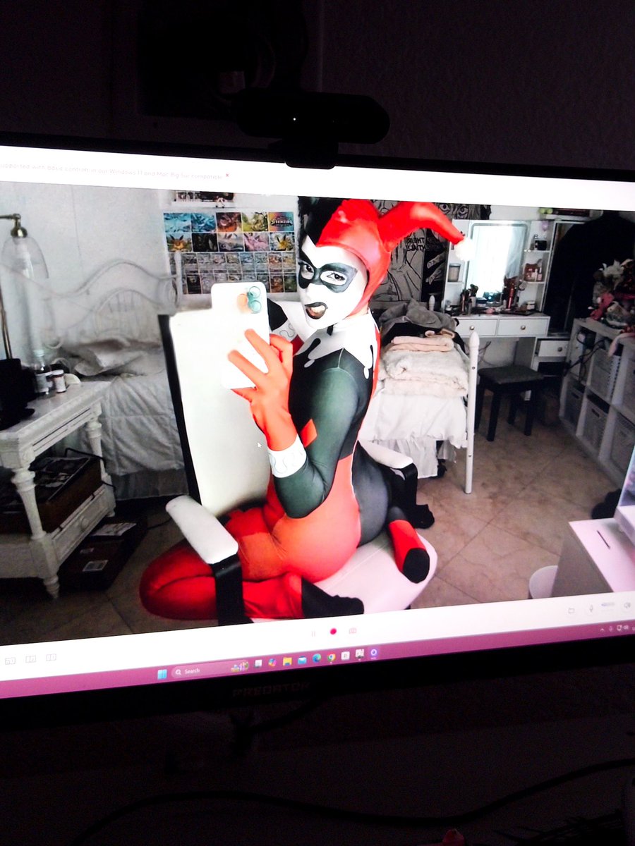 diissociate's tweet image. 🍓🎪