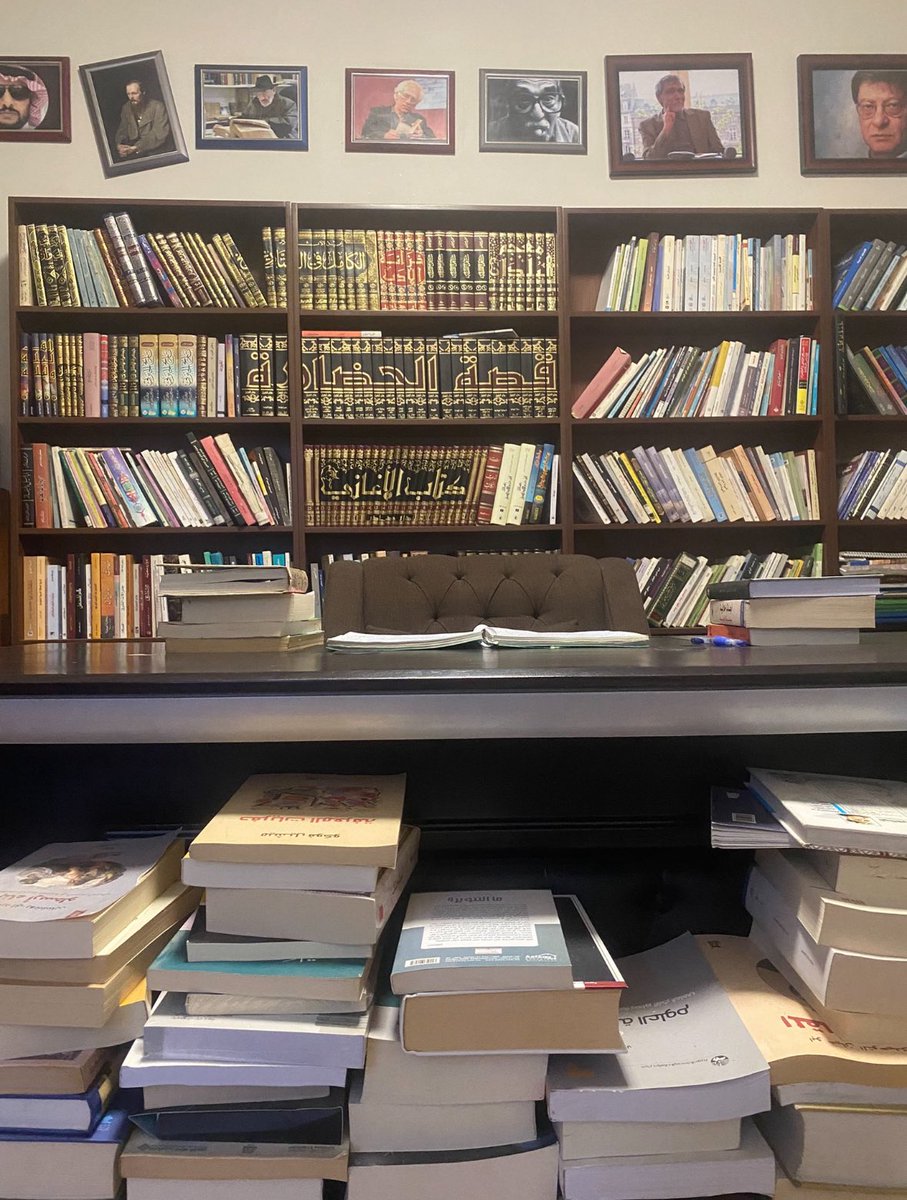 لاقيمة لهذه الكتب مالم تُولد إدراكاً يسير على قدمين ويخلق سلوكا يعيد صاحبها لطبيعته.