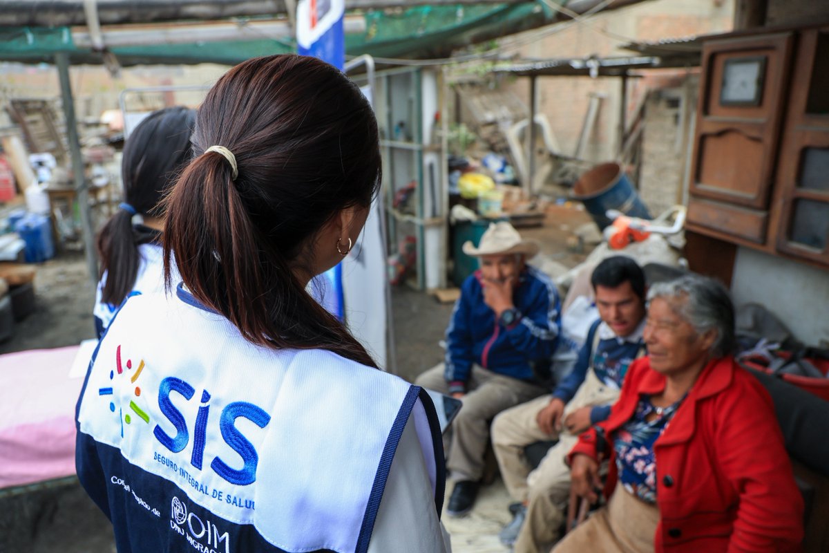 SISPeruOficial's tweet image. #NotaInformativa 📰 | Siguiendo los lineamientos del ministro de Salud, Dr. Luis Quiroz Avilés, el Seguro Integral de Salud continúa acercándose a sus asegurados para garantizar el acceso oportuno a las atenciones en salud financiadas por el SIS.

✅ Esta mañana visitamos a la…