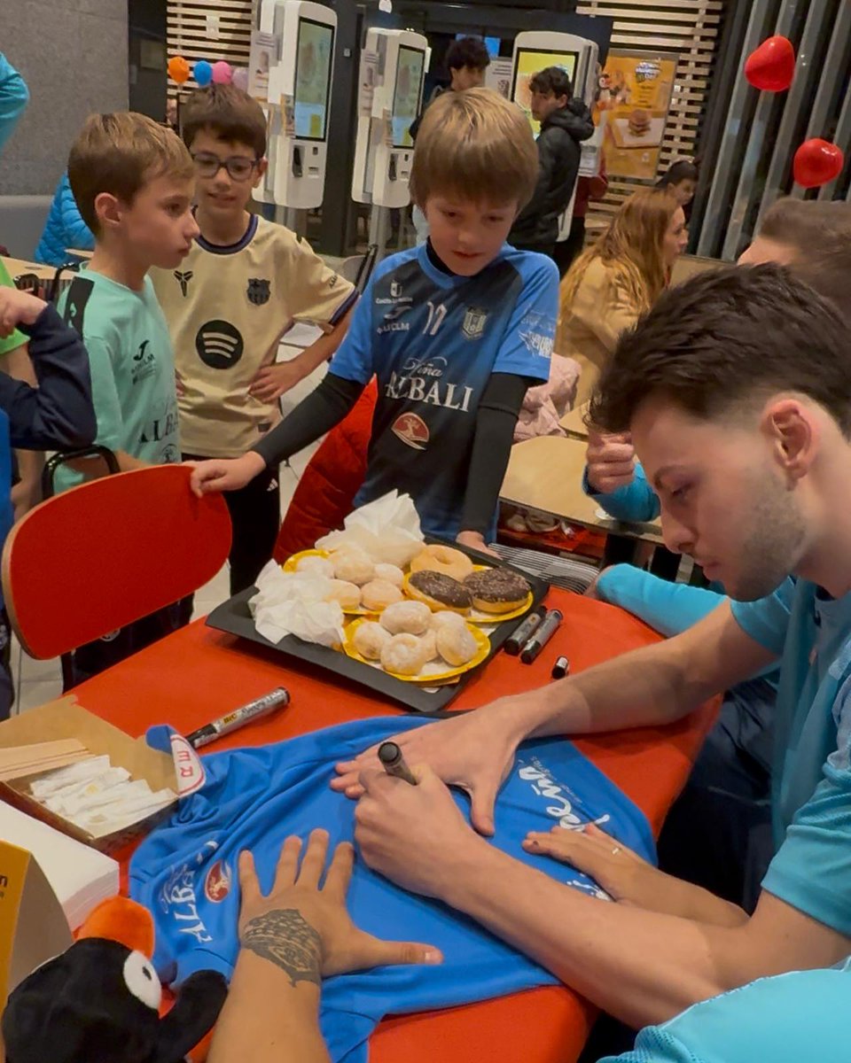 Viña Albali Valdepeñas tweet media