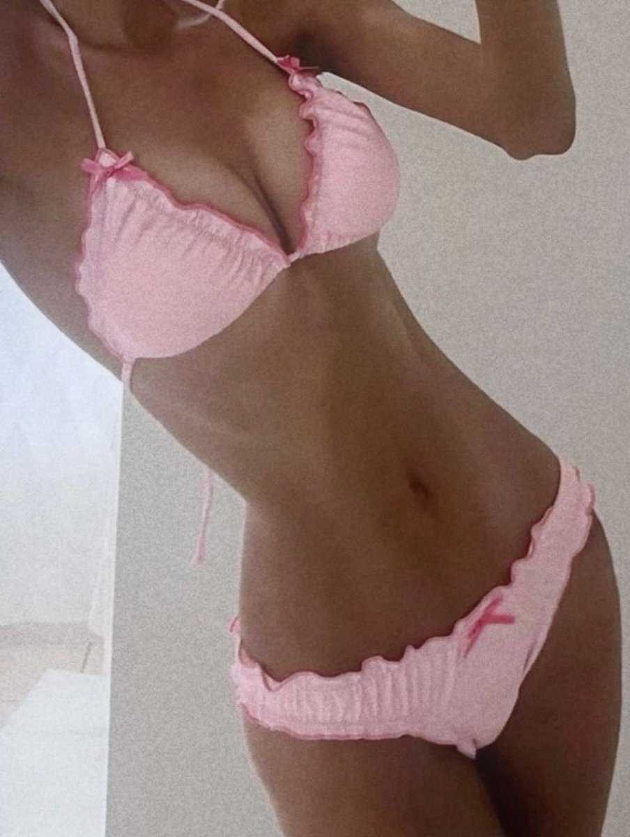 intothesaturn's tweet image. tan &amp;amp; thin