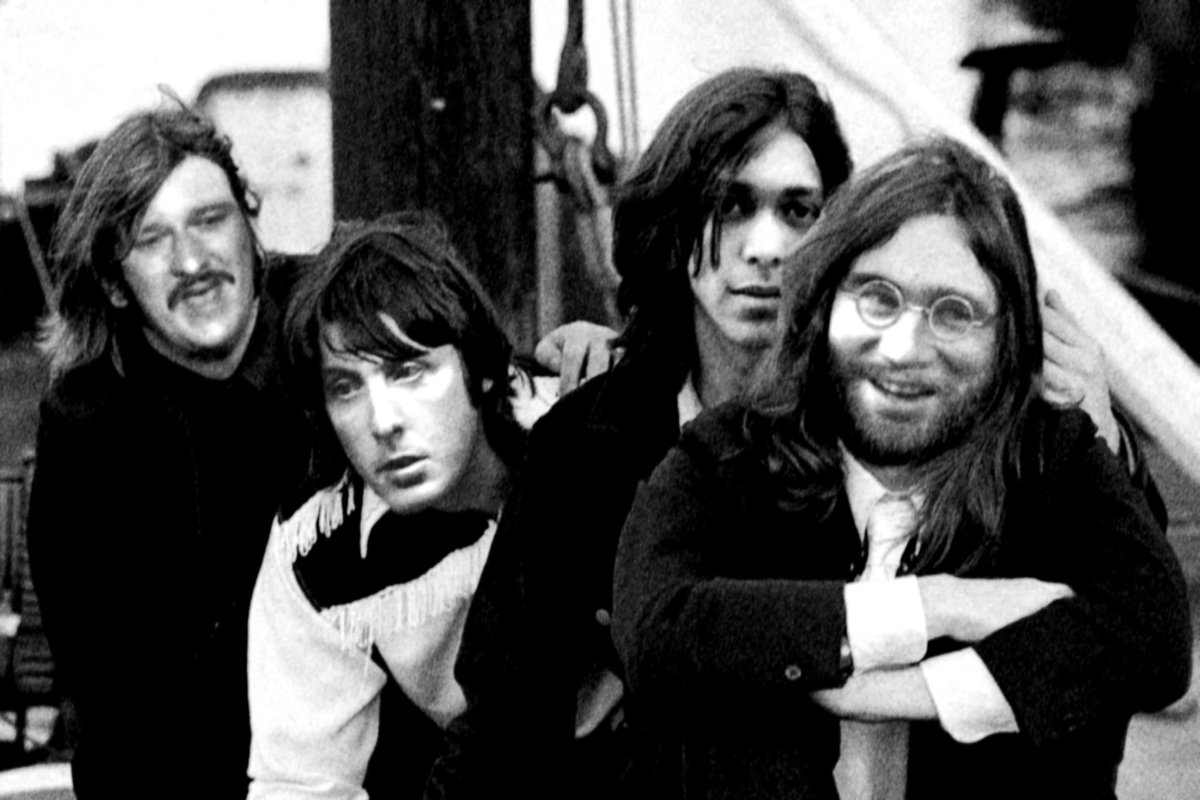 FredIsSwagger's tweet image. Who the hell are the beatles anyways