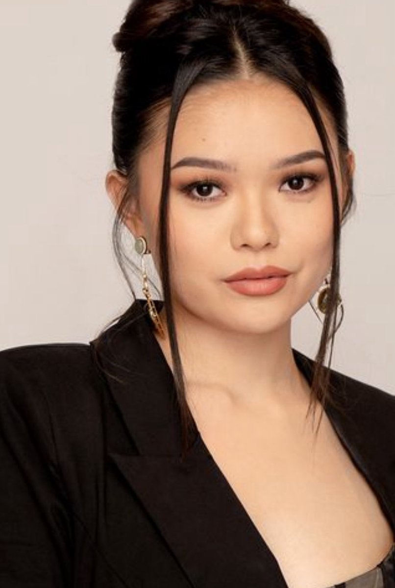 #BoldandBeautiful I don’t for a second believe Luna is gone, also Bell would be an idiot (and he is) to let go Lisa who’s more than proven she’ll eat anything that’s written for her character &amp; leave no crumbs 🏆
