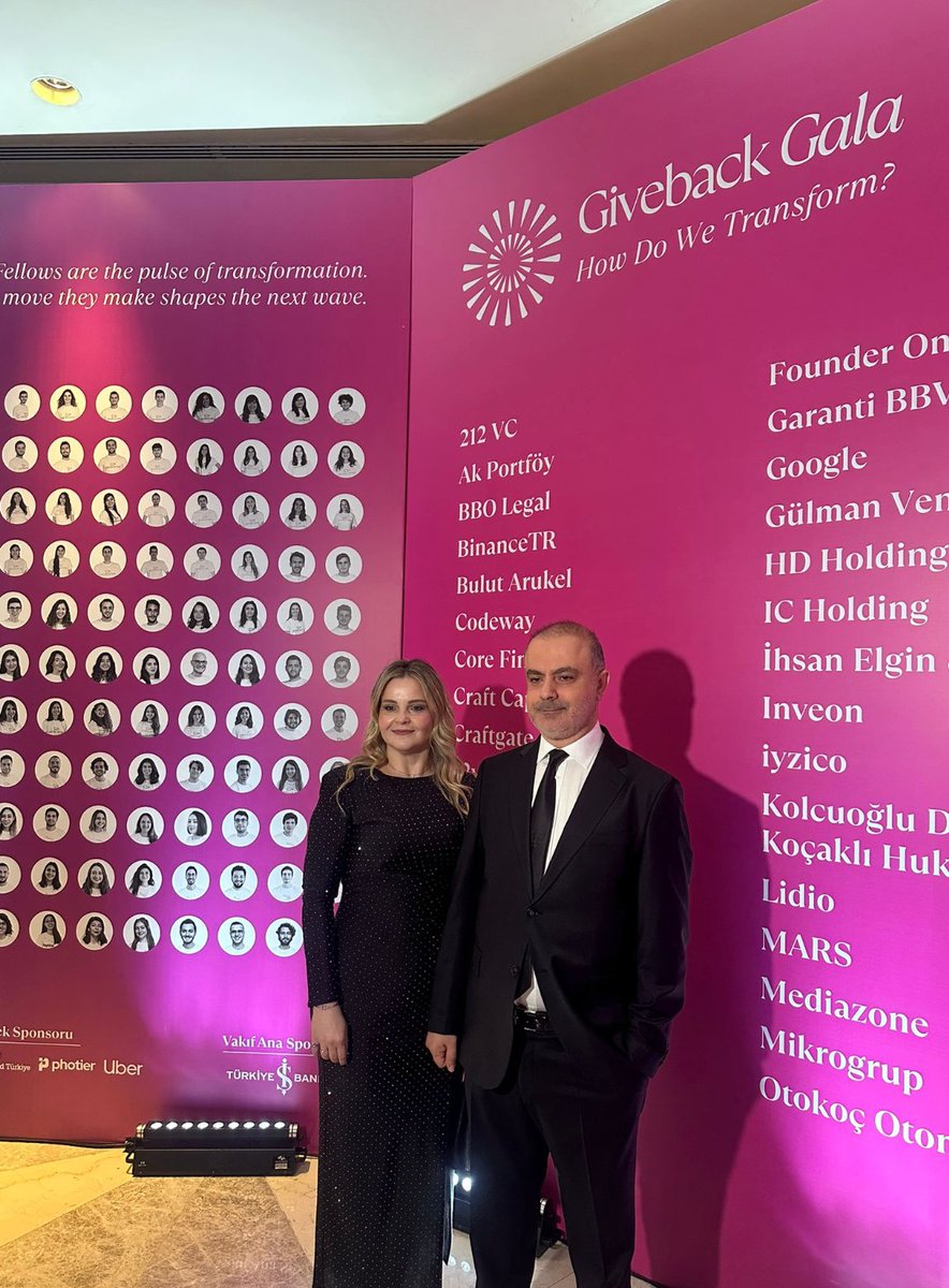 BinanceTR's tweet image. #Binance TR Genel Müdürü @mucahittdonmez, GİRVAK’ın girişimcilik ekosistemini buluşturan Giveback Gala’sına davetli olarak katıldı.

Topluma değer katmayı, dayanışma kültürünü büyütmeyi ve geri verme kültürünü beslemeyi amaçlayan bu özel gecede yer almaktan büyük memnuniyet…