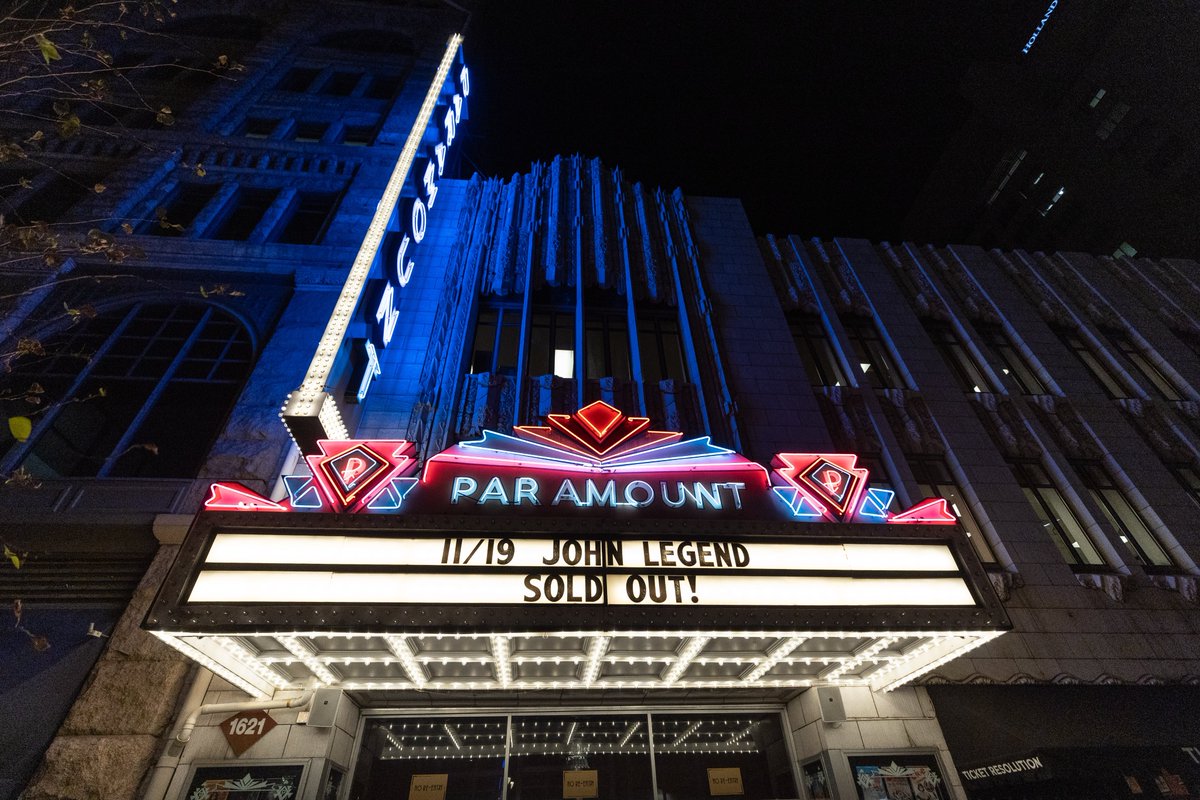paramountdenver's tweet photo. A beautiful night with the incredible John Legend ❤︎
Thank you for sharing your magic with Denver ✨

📸: @m2foto https://t.co/Wygf6MOyb1