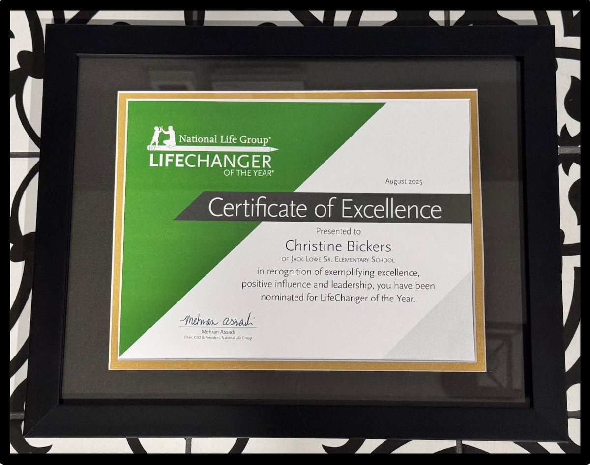 SPEDTEACHDISD's tweet image. I feel VERY honored to have been nominated for “LifeChanger of the Year”! @NLGroup_LCOY 💚 Please go to this link to leave a comment/vote! Thank you! 🫶🏼 @JackLoweSrES @SHARDEECRYSTAL @Region5_DISD @S_EspinozaDISD @N_Bernardino app.lifechangeroftheyear.com/nomination_det…