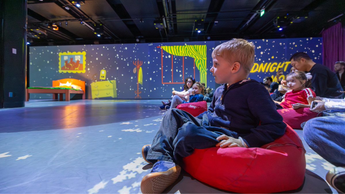 TELUS_Spark's tweet image. ✨ WEEKEND VIBE CHECK: COZY + CREATIVE + A LITTLE SCIENCE CHAOS = MERRY &amp;amp; MATTER AT SPARK! ✨

Twinkly lights ✔️
Hands-on science ✔️
New Infinity Dome show ✔️
Festive serotonin ✔️

Bring a cozy sweater and let Spark fuel that holiday mood. ❄️🧪💙

#YYCevents #Calgary #YYC