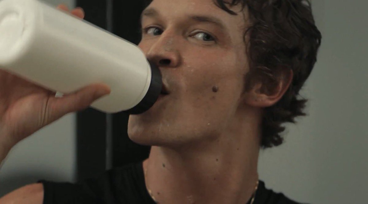 uhbucky's tweet image. can I speak