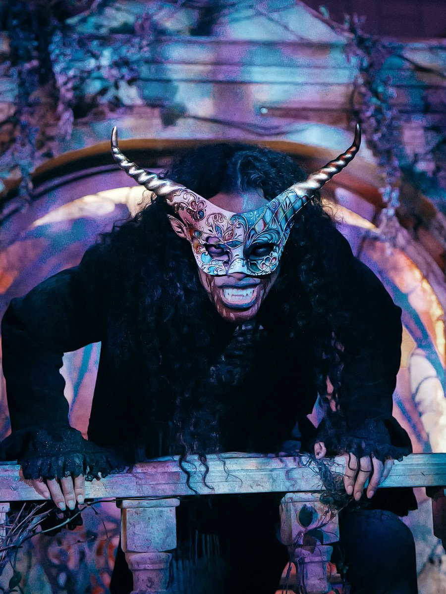 Glad I stumbled across these while clearing Lightroom today. Probably one of my favorite shots and I almost didn’t discover it.