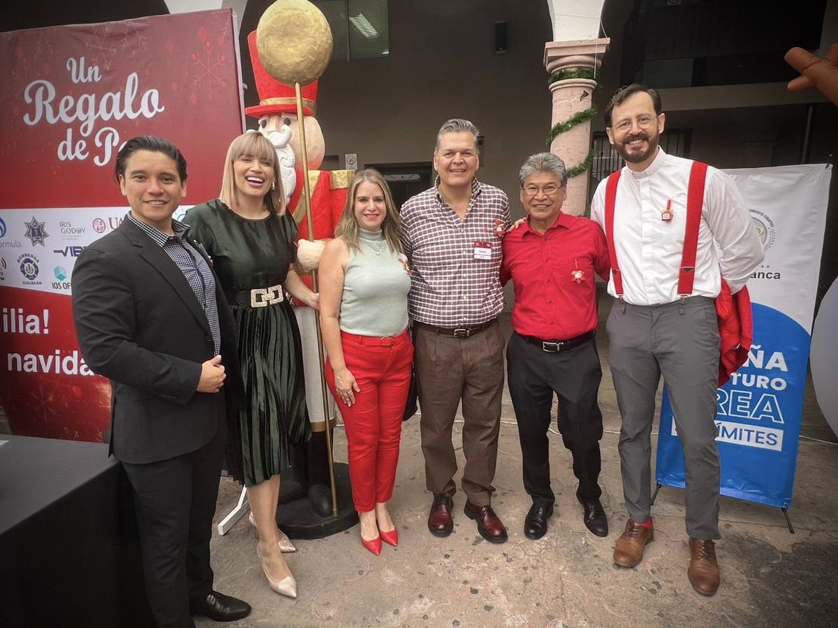 COBAES se une al Desfile Navideño de Culiacán 2025 “Un Regalo de Paz” con una comparsa llena de alegría y las presentaciones de la Orquesta Sinfónica Juvenil y el Mariachi “Toros de COBAES”. Te esperamos el 7 de diciembre a las 5:30 p.m. en Rafael Buelna y Álvaro Obregón.