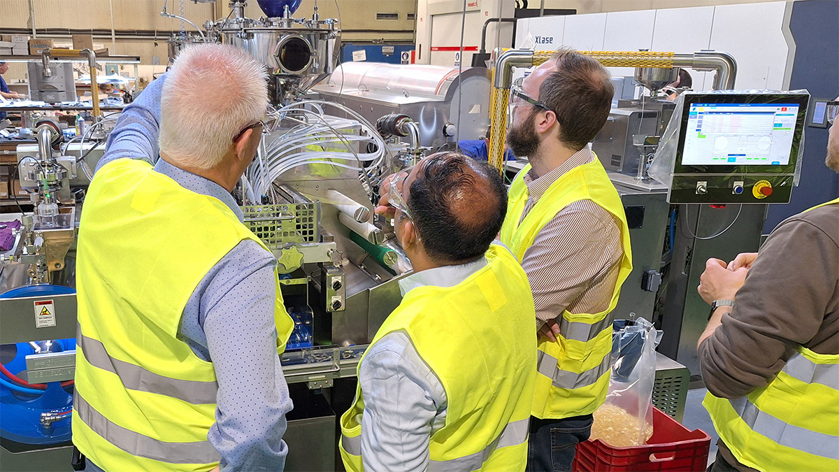 Technophar's tweet image. Nov. 18 was one of the busiest and most energizing days at our Romanian facility. We had the pleasure of hosting guests from Poland, Germany, India, &amp;amp; the UK, as well as colleagues from Roquette’s technical teams and our agent from China. ➡️ Read more:  tiny.cc/oyfv001