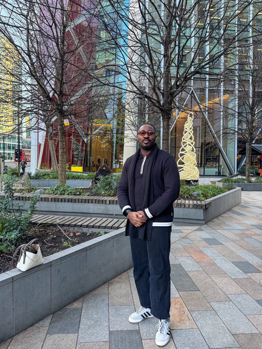 gxrshm's tweet image. 🎈🎉🎂