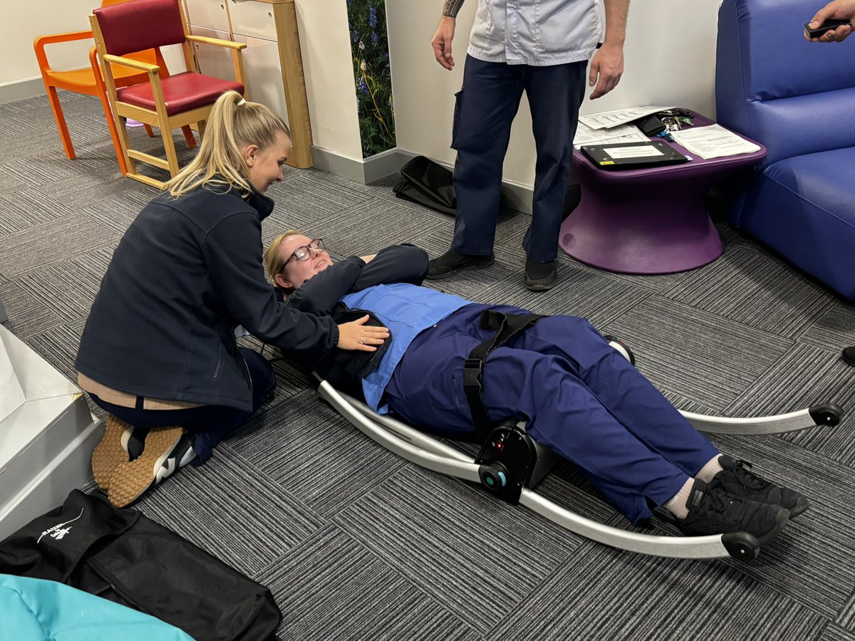 shireeRMN's tweet photo. Moving and handling training today on Cusworth Ward led by moving &amp; Handling trainers Tony and I. Great training session and excellent engagement! Well done Cusworth Ward @rdash_nhs  #movingandhandling #updatedknowledge #teamcusworth https://t.co/SkuViuYBeR