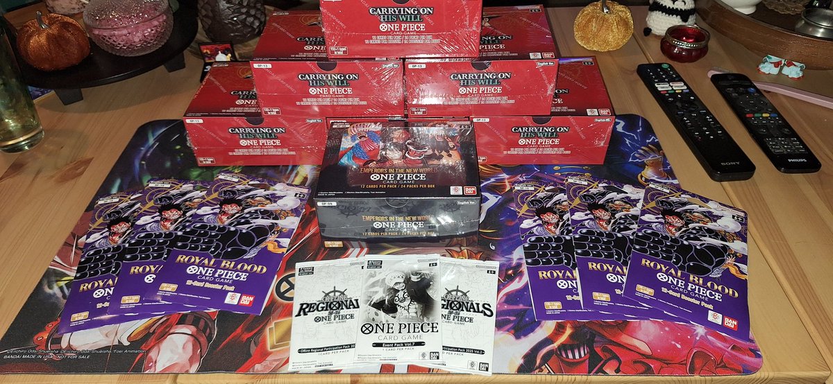 dragonothica's tweet image. Head Judge rewards from the Utrecht regional came in 🥰