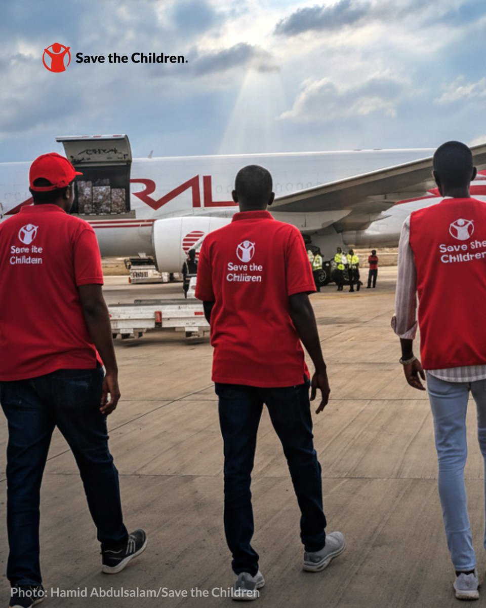 SavetheChildren's tweet image. Save the Children delivered more than 40 tons of lifesaving medical supplies in Port #Sudan this week. 
 
This is the largest NGO delivery since last March. While this is a lifeline delivery, it can’t be the last. 
 
Read our full statement. 👉  bit.ly/4phhmY4