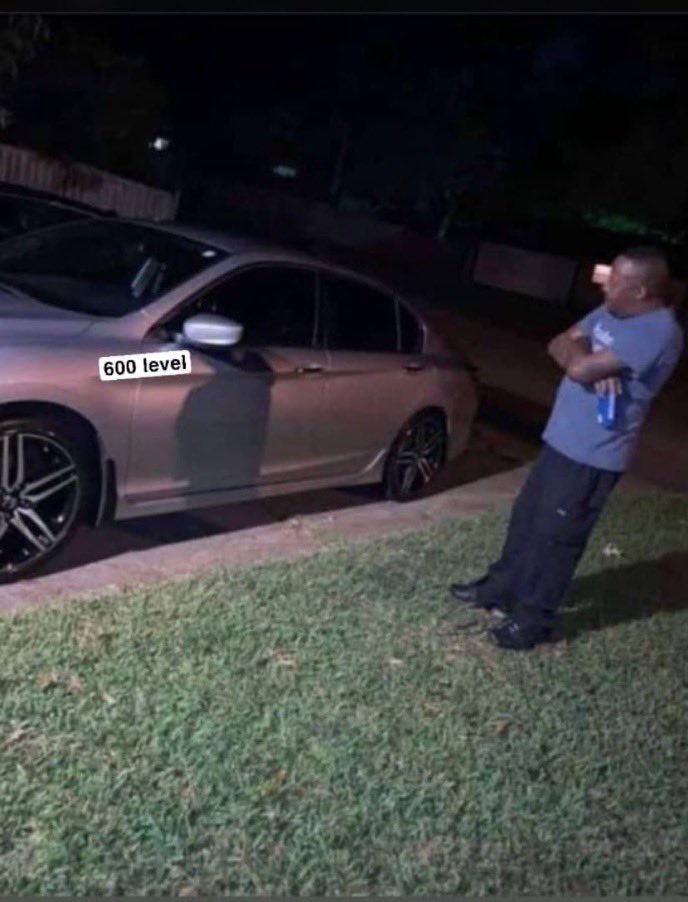 ifzzz_'s tweet image. Final year, I am so inside you.😝
#finalyearmedstudent