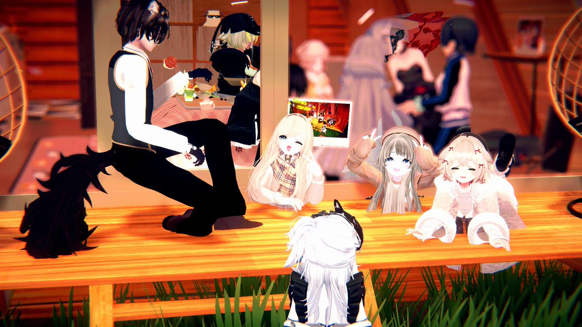 Goro_Arnold's tweet image. ポテチさんのワールドにお邪魔しました！深夜にもかかわらず大賑わいでわちゃわちゃ楽しかったし、フレンドも増えてｳﾚｼｲﾈー！✌️