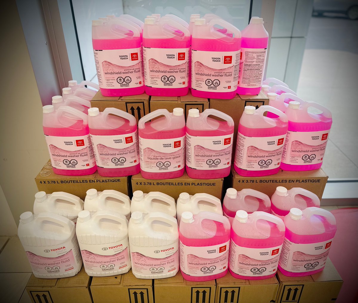 We hope your weekend plans are as stacked as our washer fluid 💙
Enjoy your Friday, Westman — the snow will show up eventually… we’re just getting ready for the slush! 😄

📍404 18th St N, Brandon
📞 204.725.0508 
🌍 precisiontoyota.ca 

#brandonmb #precisiontoyotabrandon