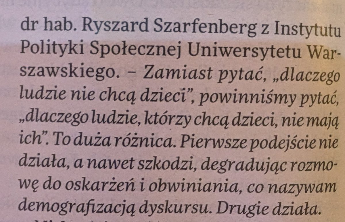 Tylko że to drugie wymaga realnych działań. Łatwiej jest krzyczeć, że nie mają dzieci, bo wolą psy. 
Art. Martyny Bundy, Polityka