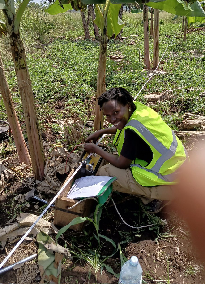DeborahTusingw4's tweet image. Not Sure What Kind of Rock Sits Under Your Land? Okay 👍 

Let’s Break It Down by answering a few questions ⁉️ 

Want your land assessed?
📞 +256770836731

#rocktesting #Geotech #investment #mineralexploration #mining #geophysics #engineeringgeology #engineering #geology