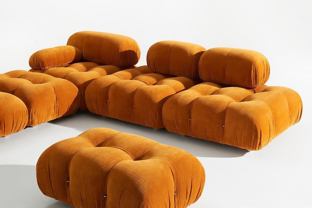 Mario Bellini　「Designer」 Camaleonda modular sofa by Italian designer Mario Bellini (1972)