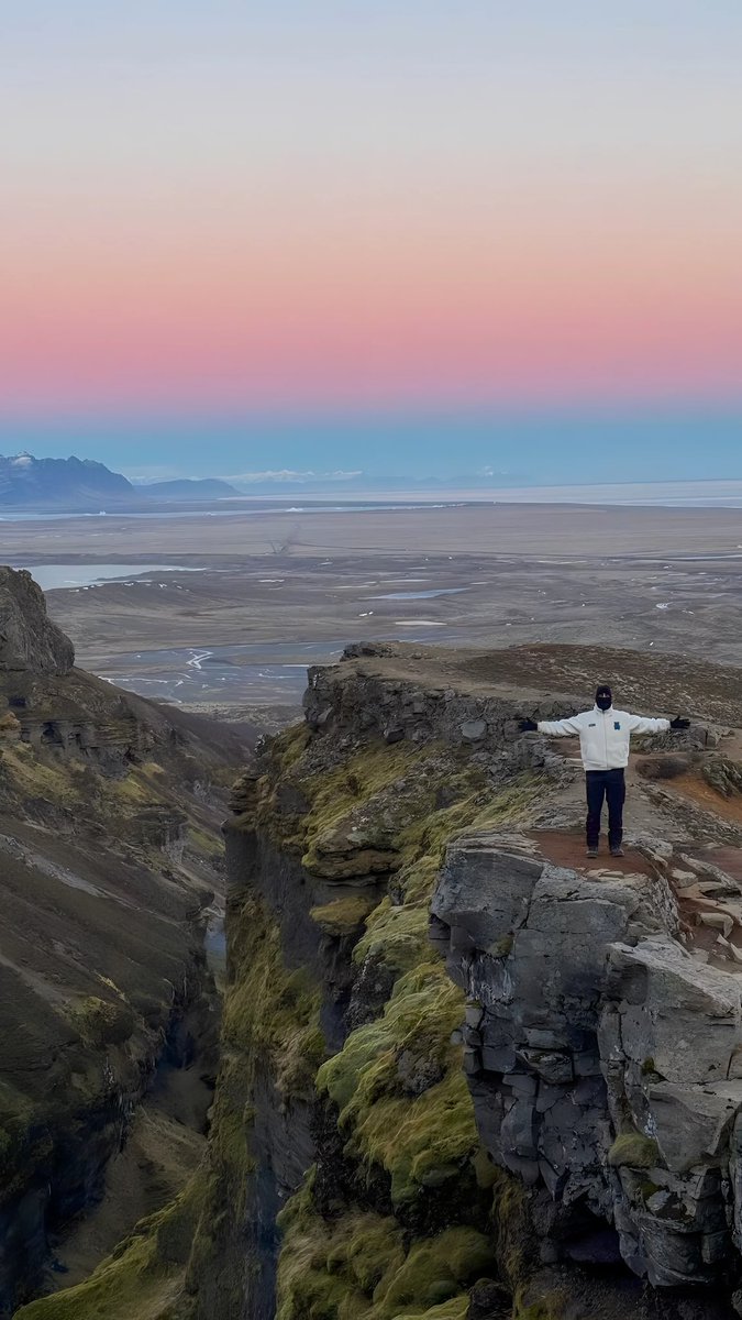 Kvrde__'s tweet image. Randonnée en Islande 🇮🇸