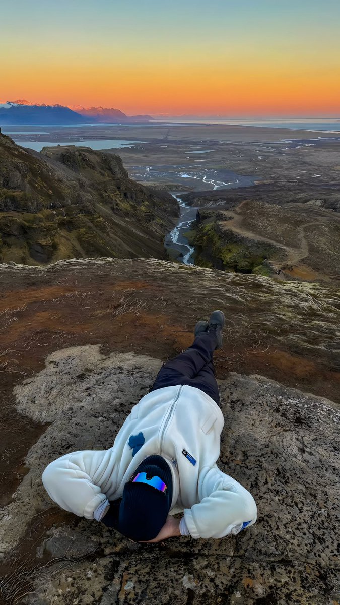 Kvrde__'s tweet image. Randonnée en Islande 🇮🇸