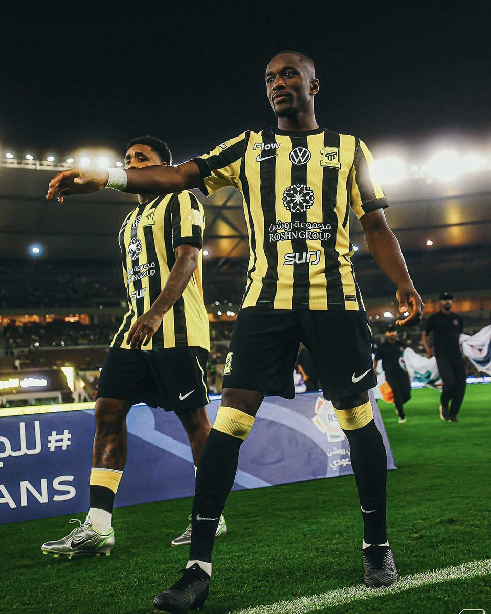 Moussa Diaby tweet media
