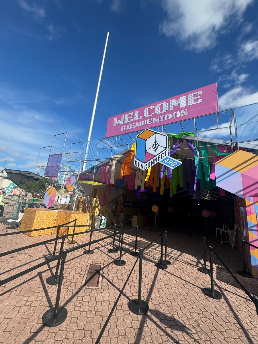 Eth_Enugu's tweet image. We took the @Eth_Enugu energy to @EFDevcon,🇦🇷

It’s an incredible experience with 7 members of our community like @0xpetern, @0xBarz, @AmadiMichaels, @0xdarlington, @judicodes, @Ogbuehi_m &amp;amp; our Lead, @Kevin_chibuoyim being present to making Africa’s voice louder in the Ethereum…