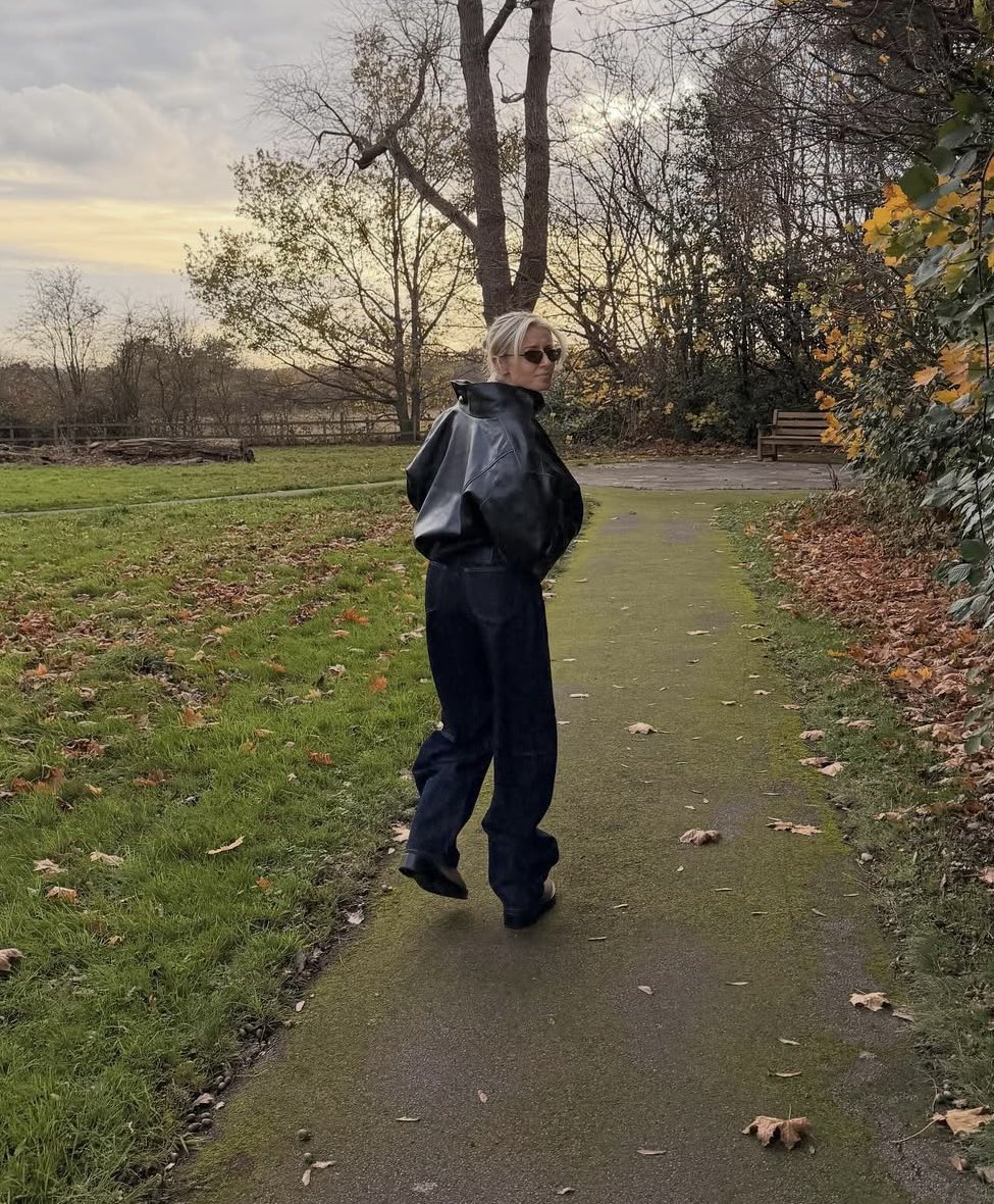 lw6source's tweet image. 📸 | leah williamson recently