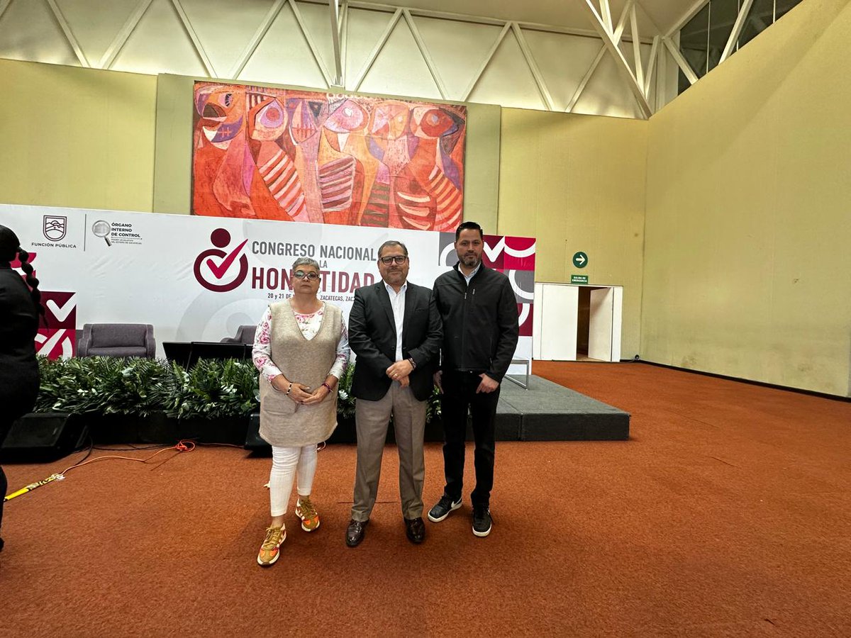 🗄🤝 | #Entérate

Asistimos a la jornada final del Congreso Nacional por la Honestidad, un espacio que reunió a especialistas y servidoras y servidores públicos para reflexionar sobre la integridad en la administración pública.
