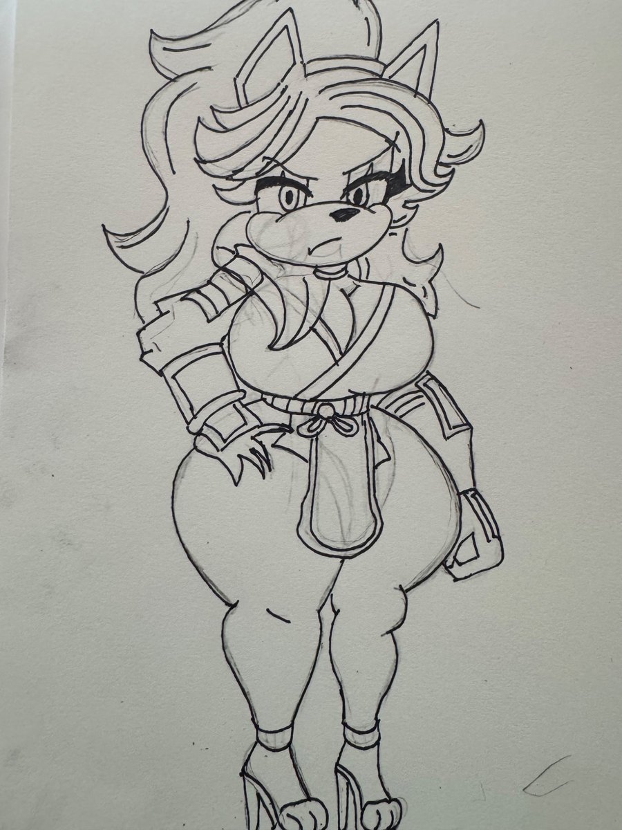 ADPlays185's tweet image. Drew this person’s sonic oc I found on twitter for some reason. :)

#sonicart #sonicocs #thick #thicc