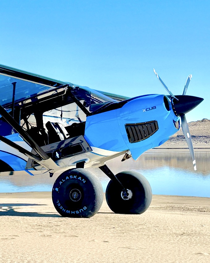 cubcrafters's tweet photo. Shawn and his new XCub showing us how to enjoy fall. 🍂✈️

He’s been flying like it’s his full-time job—logging an incredible 85 hours in just 6 weeks!

📍 Lake and riverbed just east of Reno.
🧑‍✈️: Shawn Linch

#XCub #AdventureFlying #BackcountryAviation #CubCrafters #bushpilot #flytailwheel #taildragger