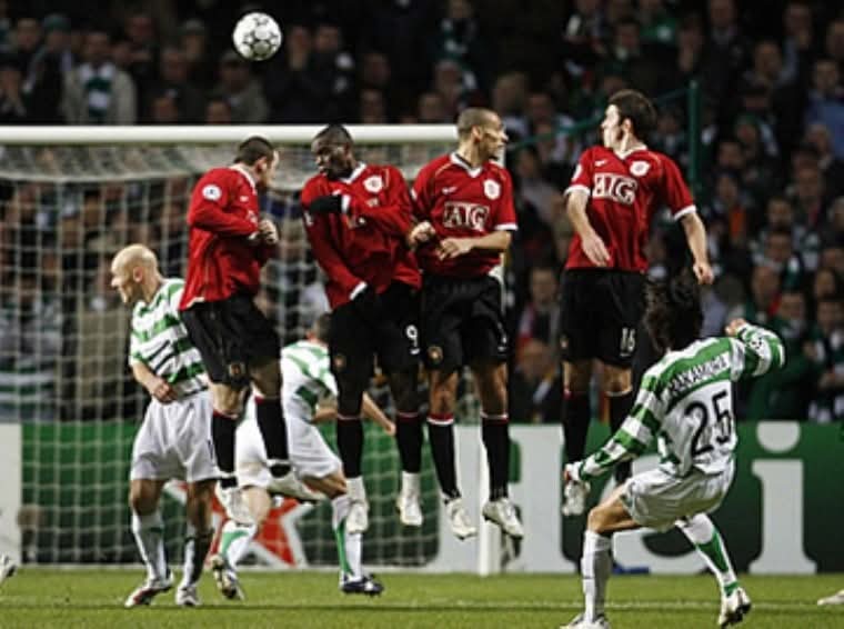 CSC_Francophone's tweet photo. 👤 Shunsuke Nakamura 
🗓 21/11/2006
🏆 UEFA CHAMPIONS LEAGUE
📍 Glasgow, Parkhead
🏟 Celtic Park 'Paradise'
👥️ 60 632
✅️ Celtic FC 1-0 Manchester United
⚽️ Shunsuke Nakamura 81'

#Celtic #CelticFC #COYBIG 🍀🇮🇪☘️ https://t.co/6Xny8xQB3Z