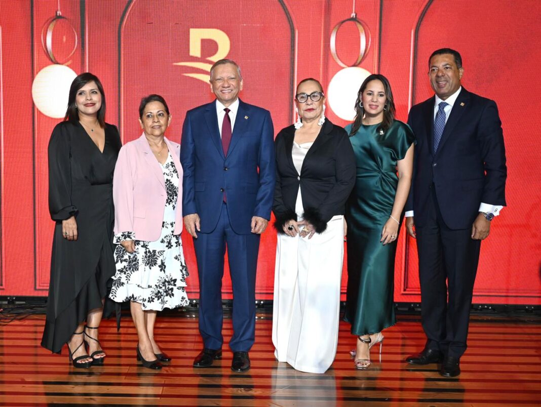 Banreservas encabeza con RD$135,000 millones financiamientos en la región norte
<a href="/DespertarNacio2/">DespertarNacionalRD</a> <a href="/BanreservasRD/">Banreservas</a> 
despertarnacional.com.do/2025/11/21/ban…