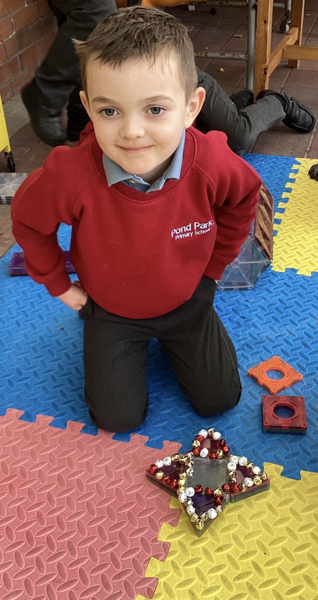pondparkp2's tweet photo. Enjoying some play on a very cold Friday! https://t.co/FSM4eUEpO4