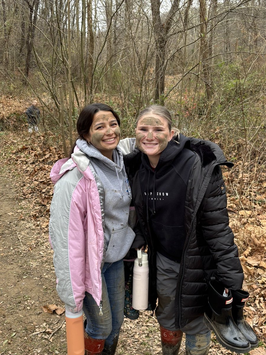 CCPS_ODS's tweet image. NCMS Week 4: green group had lots of fun exploring the wetlands!! #ODSchangetheworld