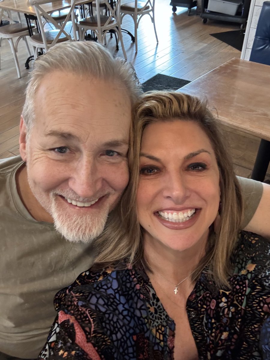 Happy 3rd anniversary to us!! Love you ⁦<a href="/English2Michael/">Michael English</a>⁩ 💕