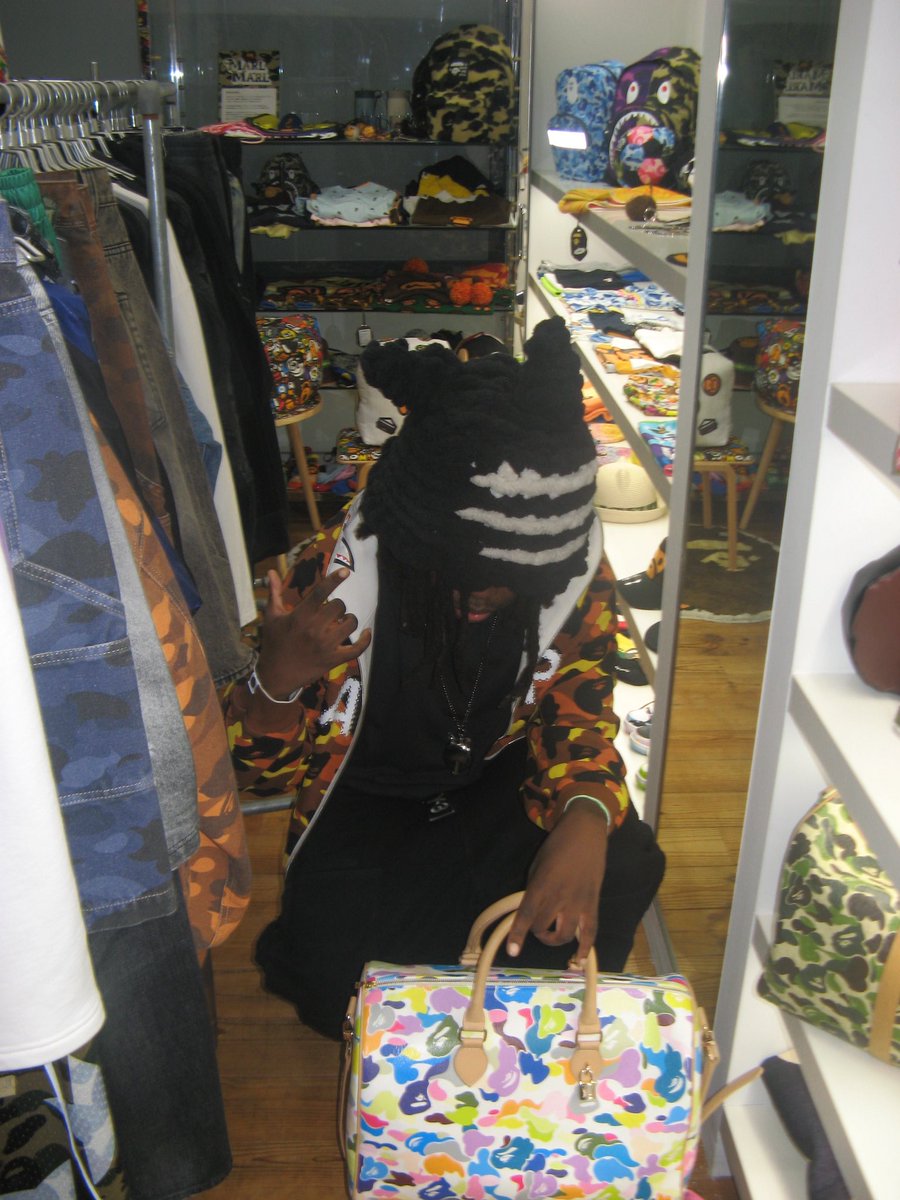 BraxtonKnight's tweet image. i want my heart back 🖤