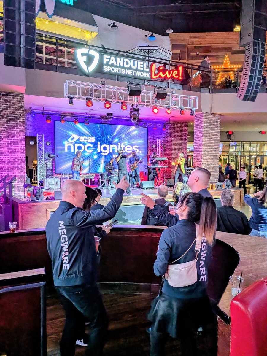 MegwareComputer's tweet image. What a ride! Wrapping up #SC25 in St. Louis! 
From tech demos to inspiring talks, this event reminded us why innovation never stops.
Now, time to recharge with a team day before heading back to Germany.
See you next year in Chicago! ✨

#HPCignites #Supercomputing #HPC #StLouis