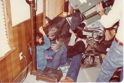 Behind the scenes on The Howling