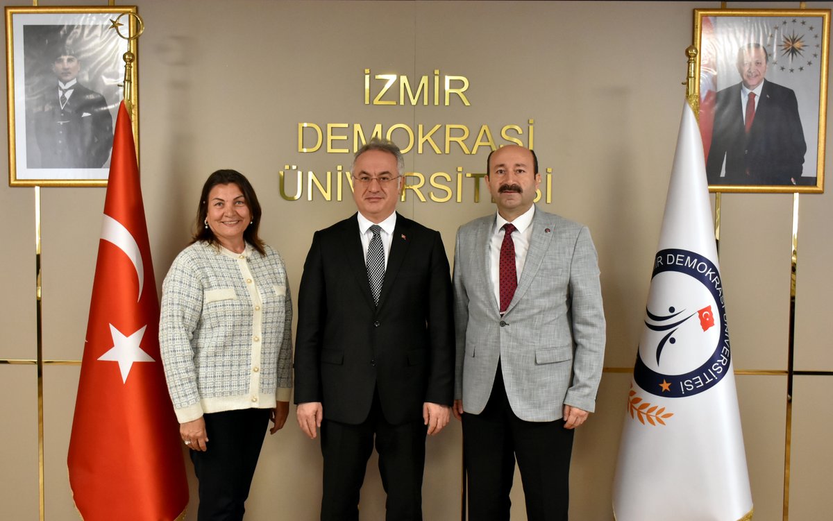 Memur-Sen İzmir İl Başkanı Gencer Yılmaz, Rektör Prof. Dr. Selim Karahasanoğlu’nu ziyaret etti. Ziyarette, Eğitim Bir-Sen 2 Nolu Şube Başkanı Sevgi Kocaoğlu da bulundu.
#izmirdemokrasiüniversitesi
