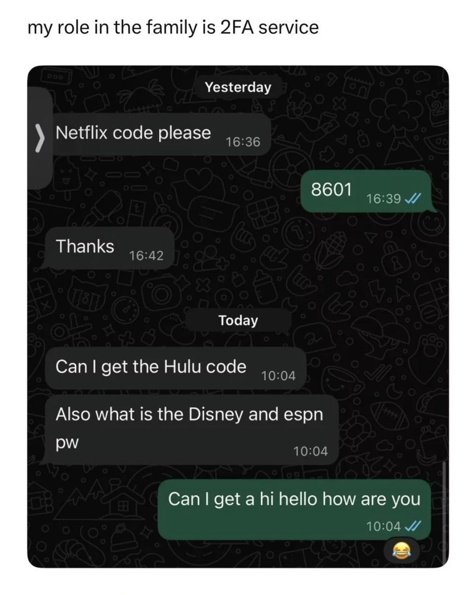 Memedroid's tweet image. 2FA service #service #memes #family #codes #funny