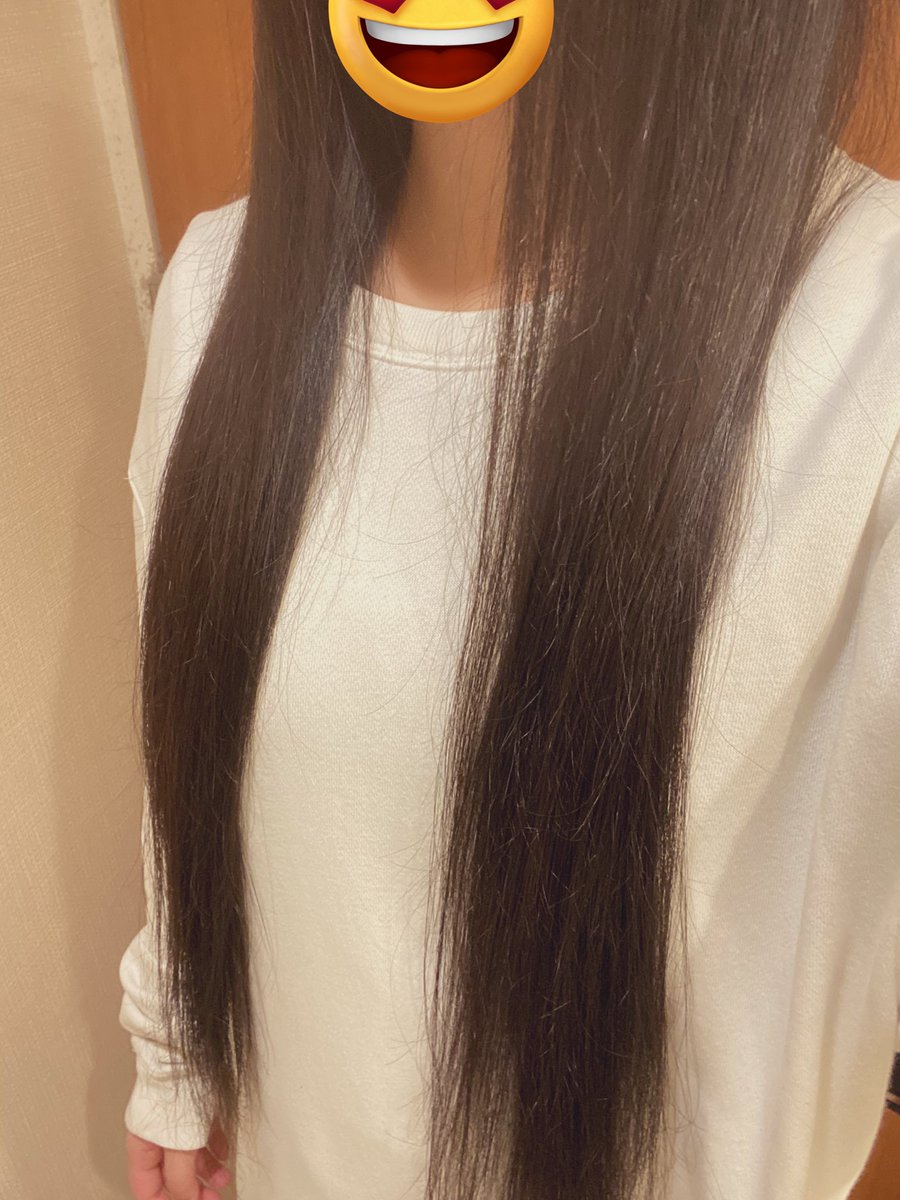 kaho_kikai218's tweet photo. 写真で違い伝わるかわからないけど
Tiktokで流れてきたスチームストレートブラシ買って使ってみたんだけど結構髪がまとまった✨
1枚目これでも風呂上がってドライヤーして髪とかしたばかりなのよな😅
その状態で使った結果が2枚目

#wavytalk
#スチームストレートブラシ https://t.co/d5BuuXUbXL